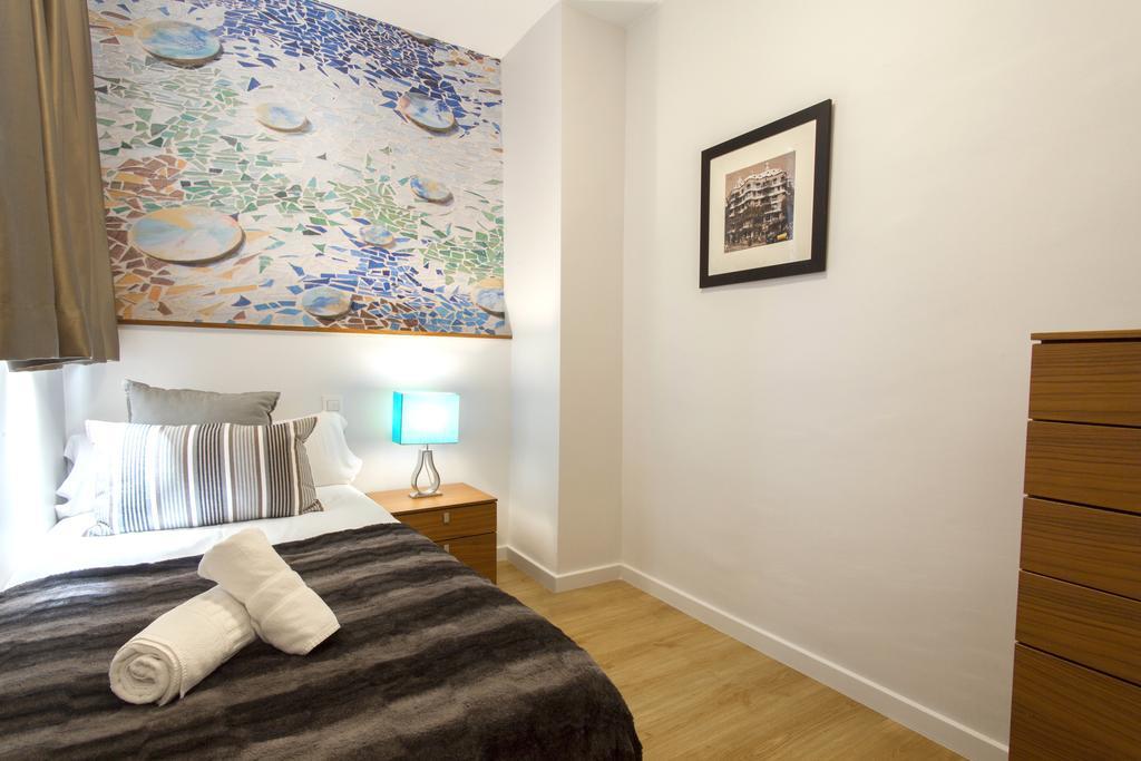 Apartament Dailyflats Barcelona Centre Zewnętrze zdjęcie