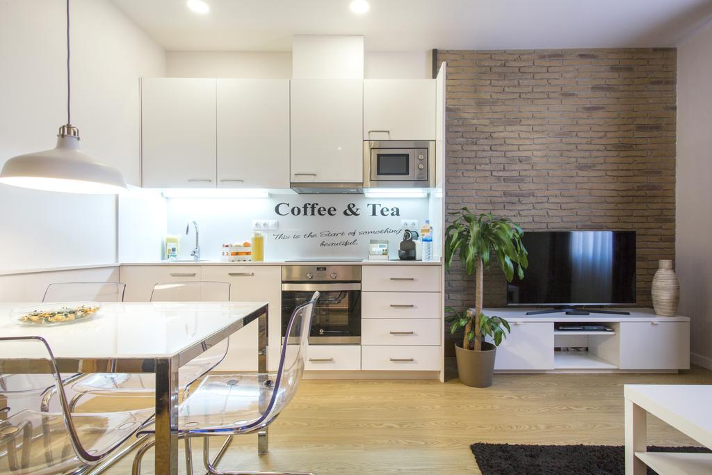 Apartament Dailyflats Barcelona Centre Zewnętrze zdjęcie