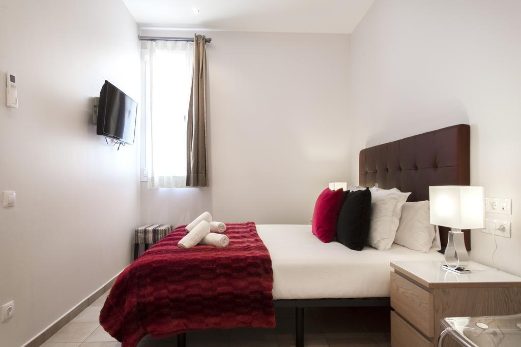 Apartament Dailyflats Barcelona Centre Zewnętrze zdjęcie