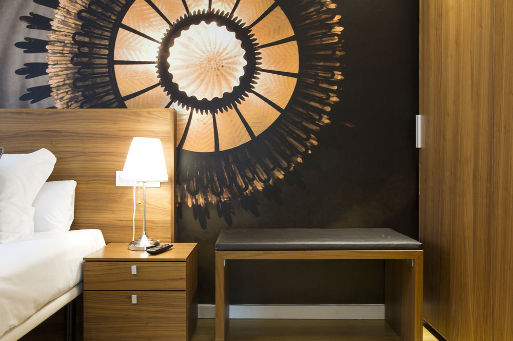 Apartament Dailyflats Barcelona Centre Zewnętrze zdjęcie