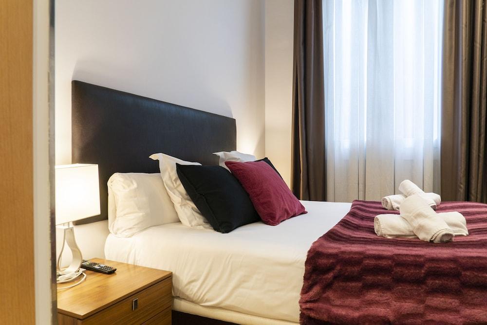 Apartament Dailyflats Barcelona Centre Zewnętrze zdjęcie