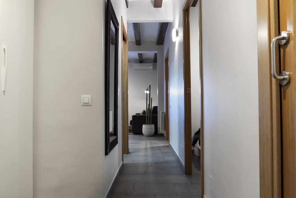 Apartament Dailyflats Barcelona Centre Zewnętrze zdjęcie
